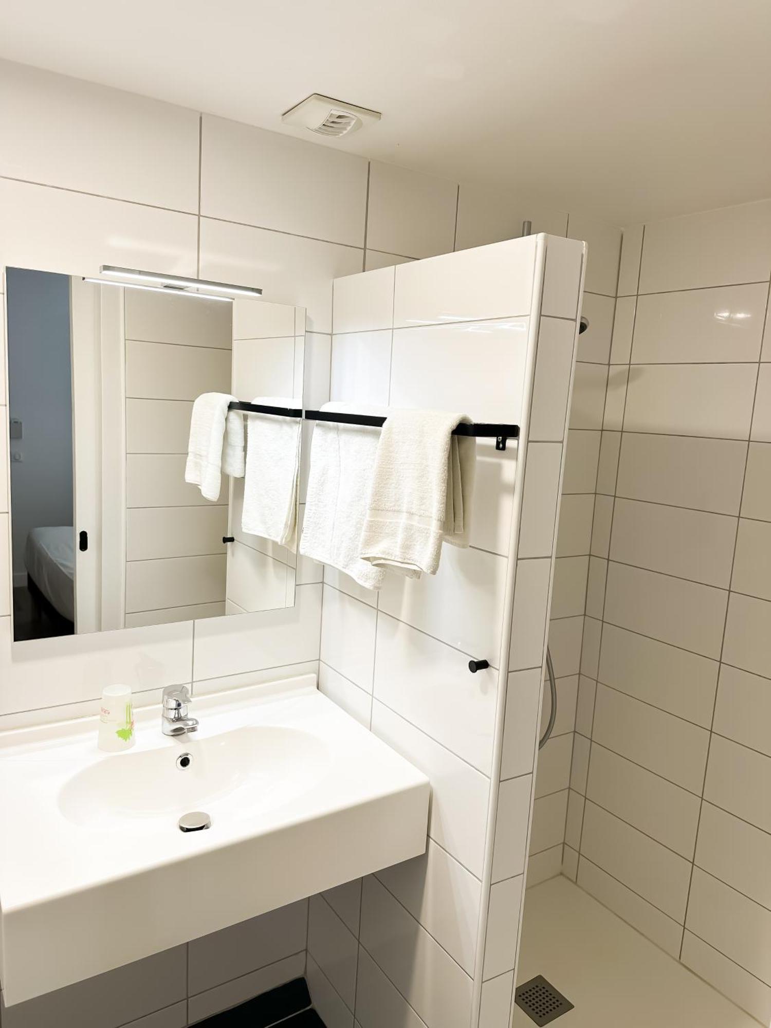 Sure Hotel By Best Western Mont-De-Marsan Saint-Pierre-du-Mont  الغرفة الصورة
